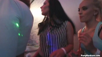 Party Hardcore Gone Crazy Vol. 29 Part 2 - Cam 2 Screencap 58 on www.sinx.com