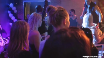 Party Hardcore Gone Crazy Vol. 36 Part 5 - Cam 4 Screencap 80 on www.sinx.com