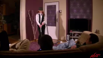 Bukkake That Bangin' Sales-Slut! Screencap 20 on www.sinx.com