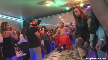 Party Hardcore Gone Crazy Vol. 31 Part 1 - Cam 2 Screencap 111 on www.sinx.com