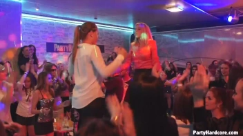 Party Hardcore Gone Crazy Vol. 31 Part 1 - Cam 2 Screencap 34 on www.sinx.com