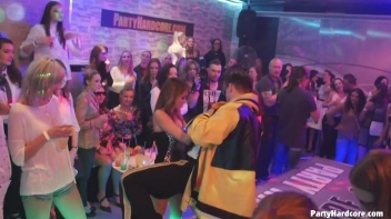 Party Hardcore Gone Crazy Vol. 31 Part 1 - Cam 2 Screencap 54 on www.sinx.com