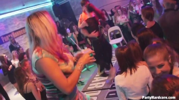 Party Hardcore Gone Crazy Vol. 31 Part 1 - Cam 2 Screencap 77 on www.sinx.com