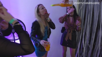 Brazen Babes Party Hardcore - Part 3 Cam 1 Screencap 24 on www.sinx.com