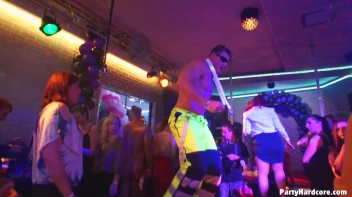 Party Hardcore Gone Crazy Vol. 38 Part 8 - Cam 2 Screencap 25 on www.sinx.com