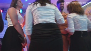 Party Hardcore Gone Crazy Vol. 28 Part 6 - Main Edit Screencap 1 on www.sinx.com