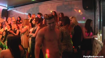 Party Hardcore Gone Crazy Vol. 11 Part 1 - Cam 1 Screencap 32 on www.sinx.com