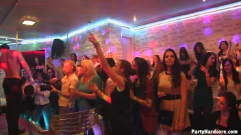 Party Hardcore Gone Crazy Vol. 11 Part 1 - Cam 1 Screencap 42 on www.sinx.com