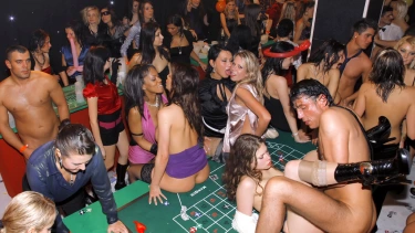 Latest deal - Gash Gamblers Part 6 - Cam 1