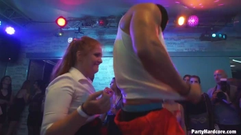 Party Hardcore Gone Crazy Vol. 30 Part 5 - Cam 4 Screencap 33 on www.sinx.com