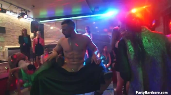 Party Hardcore Gone Crazy Vol. 33 Part 5 - Cam 1 Screencap 56 on www.sinx.com