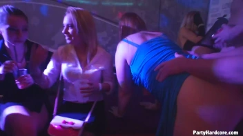 Party Hardcore Gone Crazy Vol. 33 Part 5 - Cam 1 Screencap 70 on www.sinx.com