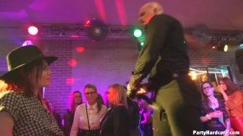 Party Hardcore Gone Crazy Vol. 34 Part 5 - Cam 3 Screencap 35 on www.sinx.com