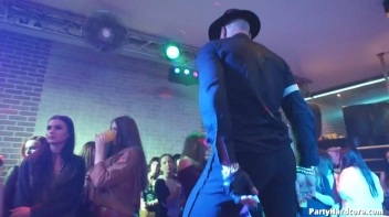 Party Hardcore Gone Crazy Vol. 34 Part 5 - Cam 3 Screencap 44 on www.sinx.com