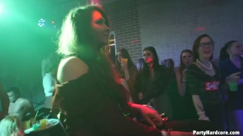 Party Hardcore Gone Crazy Vol. 34 Part 5 - Cam 3 Screencap 49 on www.sinx.com