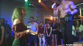 Party Hardcore Gone Crazy Vol. 34 Part 5 - Cam 3 Screencap 65 on www.sinx.com