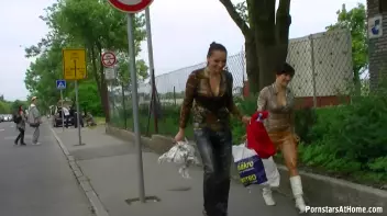 Two Honies Have A Honey Picnic Screencap 84 on www.sinx.com