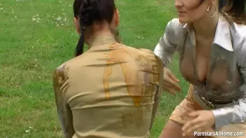 Two Honies Have A Honey Picnic Screencap 42 on www.sinx.com