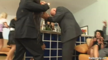 Melon Ballers Part 1 Screencap 29 on www.sinx.com