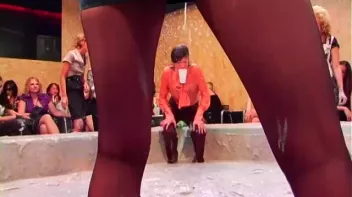 What a Night! Screencap 91 on www.sinx.com