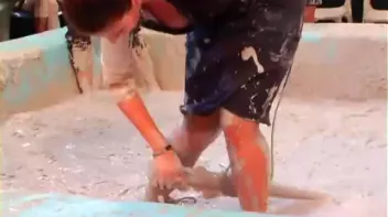 What a Night! Screencap 13 on www.sinx.com