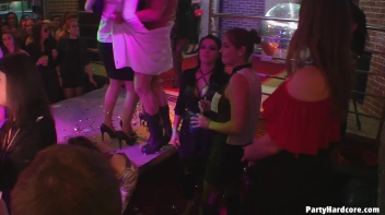 Party Hardcore Gone Crazy Vol. 40 Single Cut: Part 9 - Cam 2 Screencap 18 on www.sinx.com