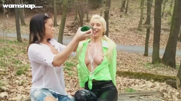 Wet And Messy In The Woods Screencap 21 on www.sinx.com