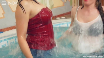 Group Of Girlfriends Go Swimming In Jeans Screencap 22 on www.sinx.com