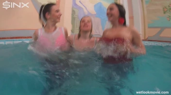 Group Of Girlfriends Go Swimming In Jeans Screencap 51 on www.sinx.com