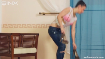 Group Of Girlfriends Go Swimming In Jeans Screencap 71 on www.sinx.com