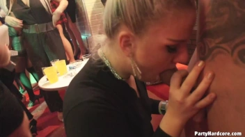 Party Hardcore Gone Crazy Vol. 34 Part 2 - Cam 4 Screencap 35 on www.sinx.com