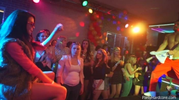 Party Hardcore Gone Crazy Vol. 36 Part 2 - Cam 1 Screencap 52 on www.sinx.com