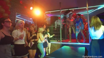 Party Hardcore Gone Crazy Vol. 36 Part 2 - Cam 1 Screencap 20 on www.sinx.com