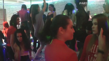 Party Hardcore Gone Crazy Vol. 24 Part 6 - Cam 3 Screencap 29 on www.sinx.com