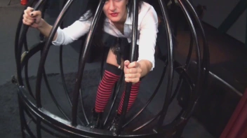 Bitte!! Lass mich raus Screencap 53 on www.sinx.com