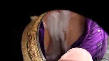 Wallet Full of Jizz Is Better Than Money! Screencap 17 on www.sinx.com